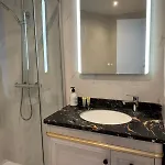 Sl Gasthuis 3*